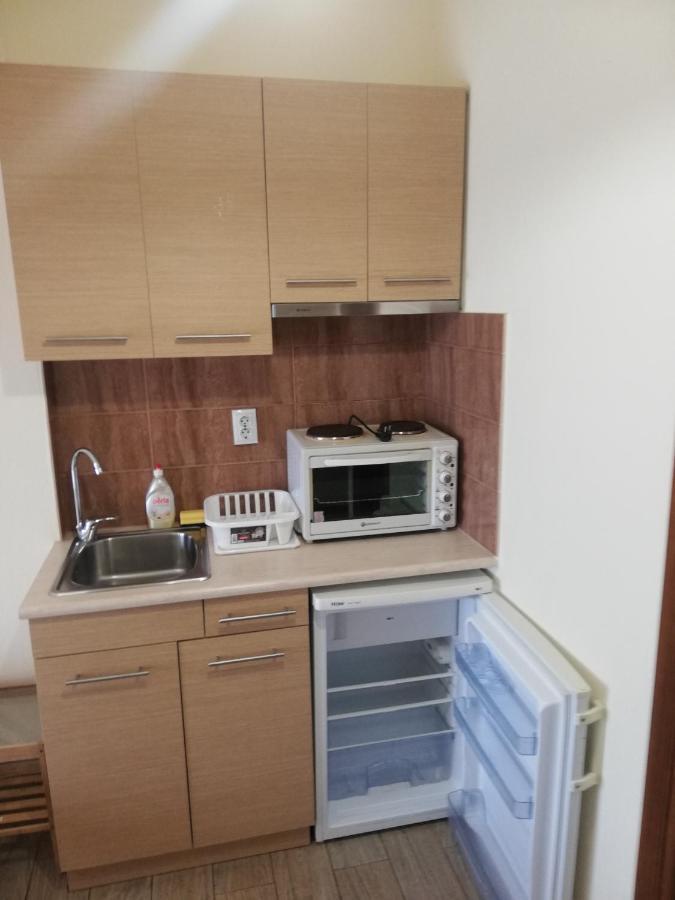 Diolkos Apartement Nea Roda Exteriér fotografie