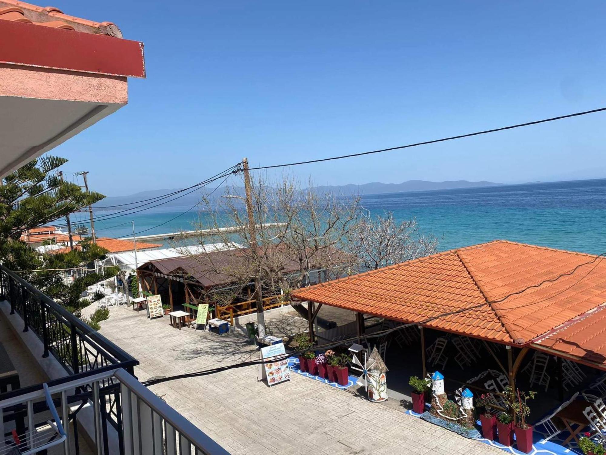 Diolkos Apartement Nea Roda Pokoj fotografie
