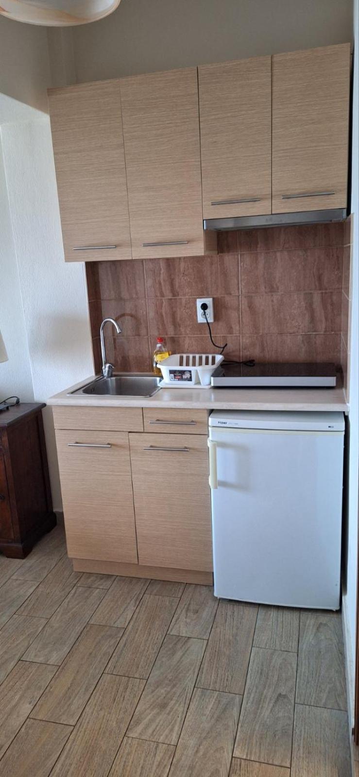Diolkos Apartement Nea Roda Pokoj fotografie