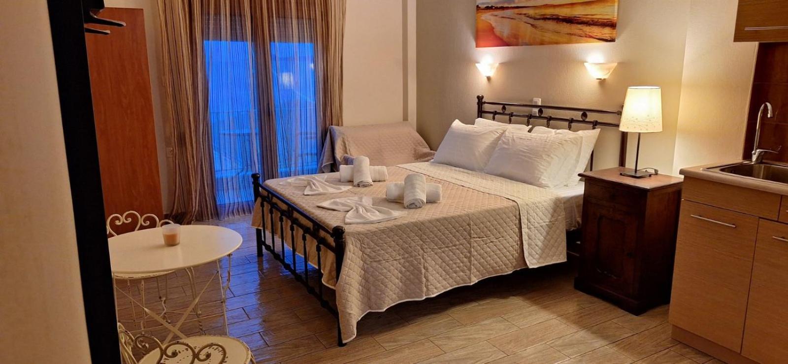 Diolkos Apartement Nea Roda Exteriér fotografie